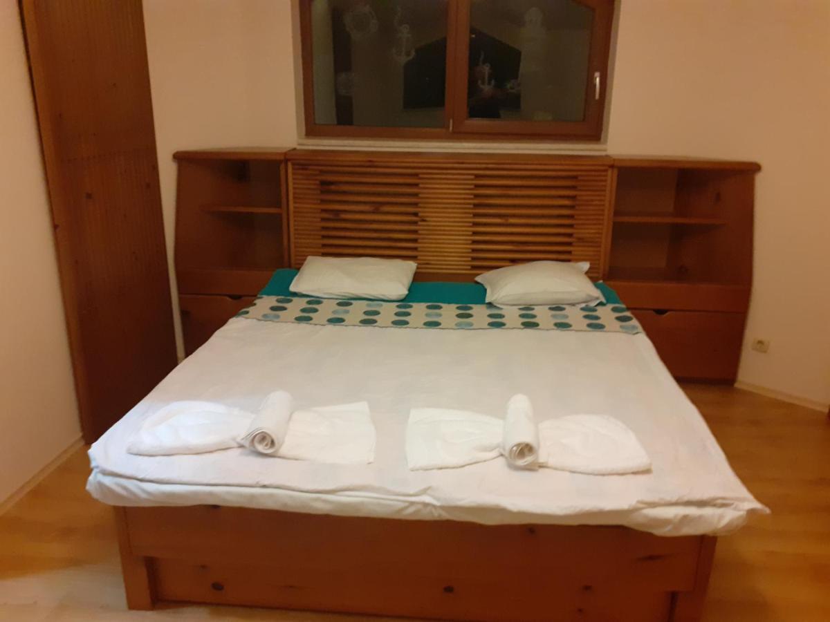 Edelweiss Inn Aparthotel Bansko Exteriör bild