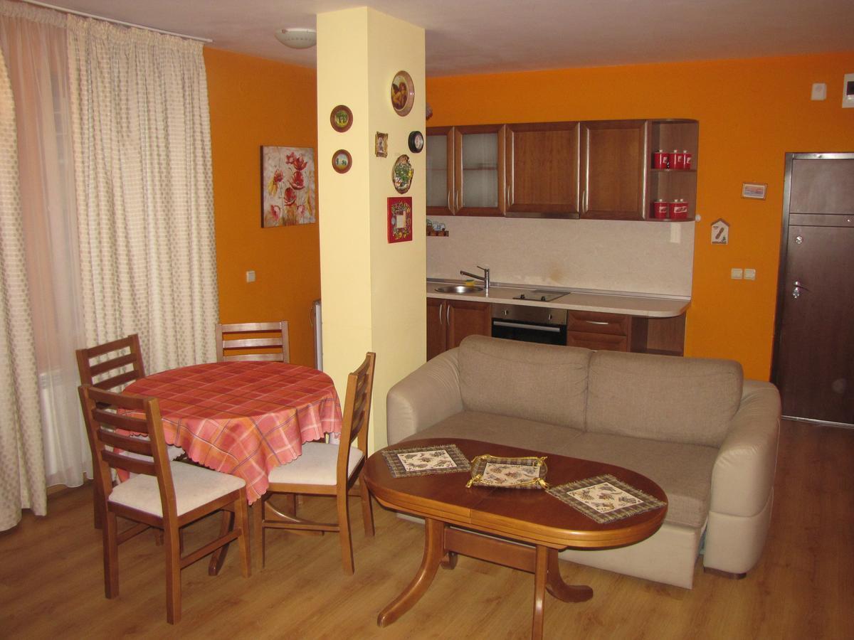 Edelweiss Inn Aparthotel Bansko Exteriör bild