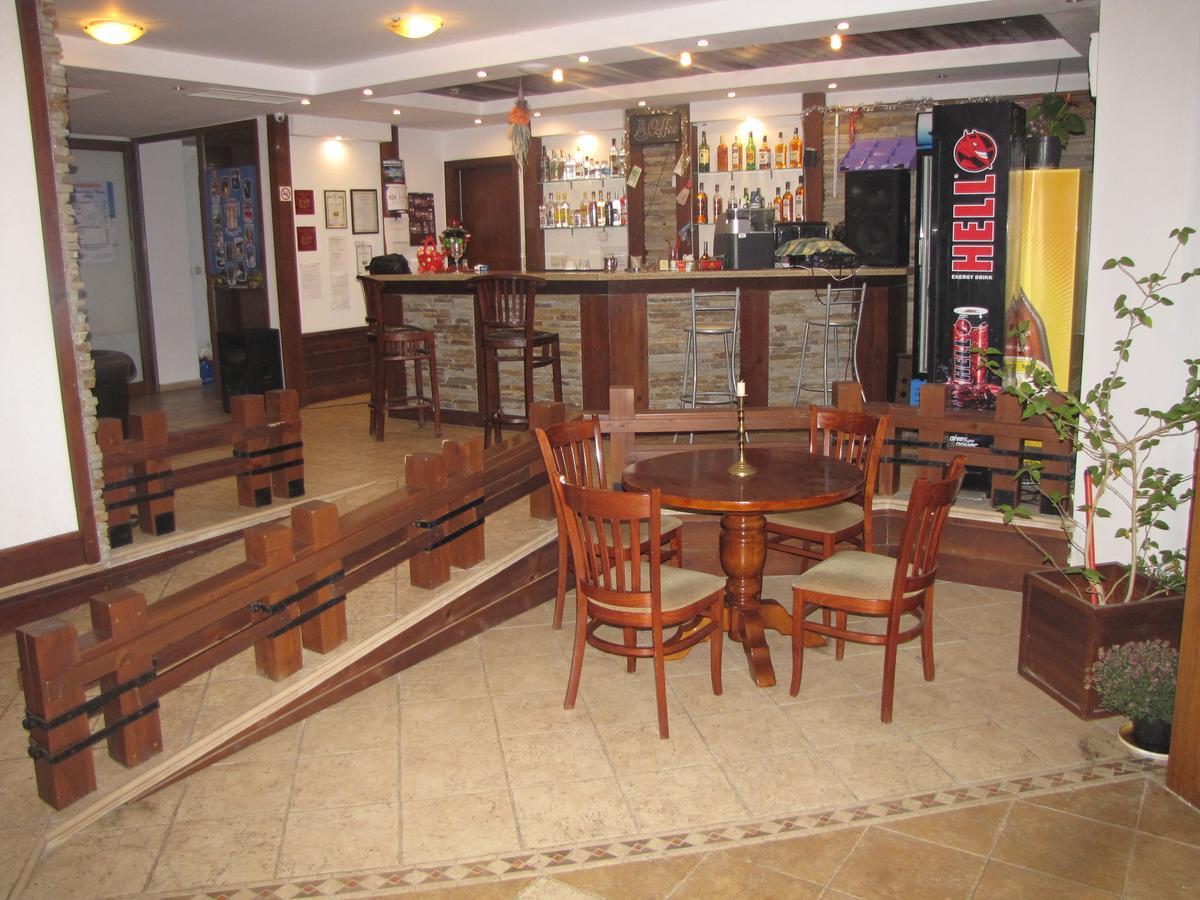 Edelweiss Inn Aparthotel Bansko Exteriör bild